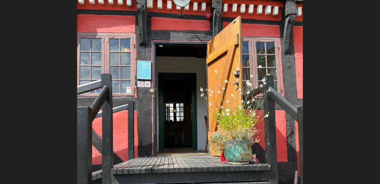 Tourist information in summertime